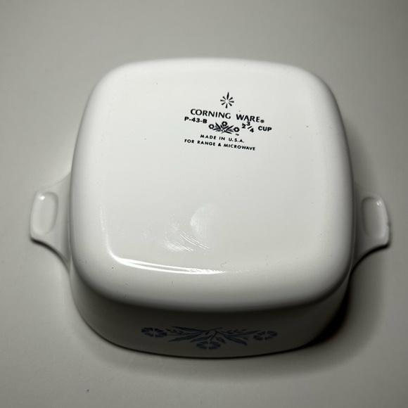 Set of 2 Vintage Corning Ware Blue Cornflower baking dishes with lid - Picture 9 of 14